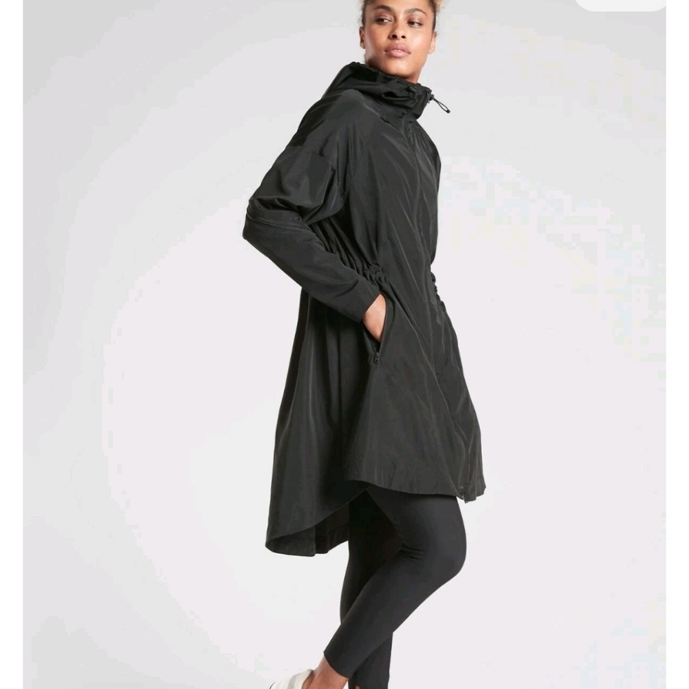 Athleta Solar Wind & Rain Anorak Jacket